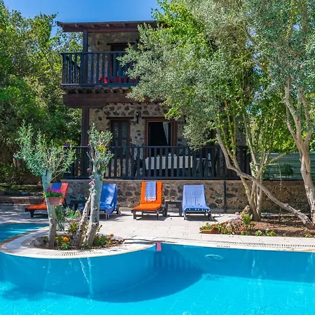 Apartment Astonishing With Private Pool Surrounded By Nature In